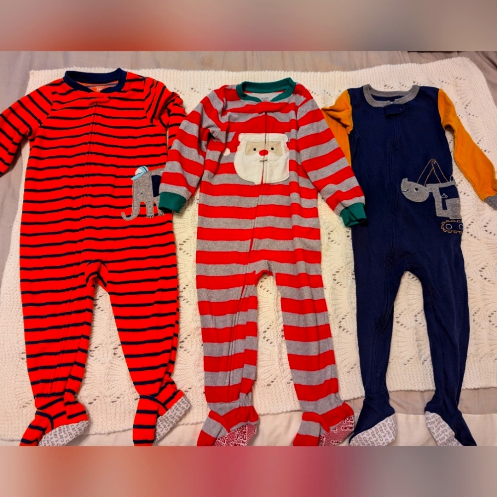 Carter's long sleeved pajamas